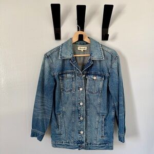Madewell Oversized Jean Jacket in Capstone Wash